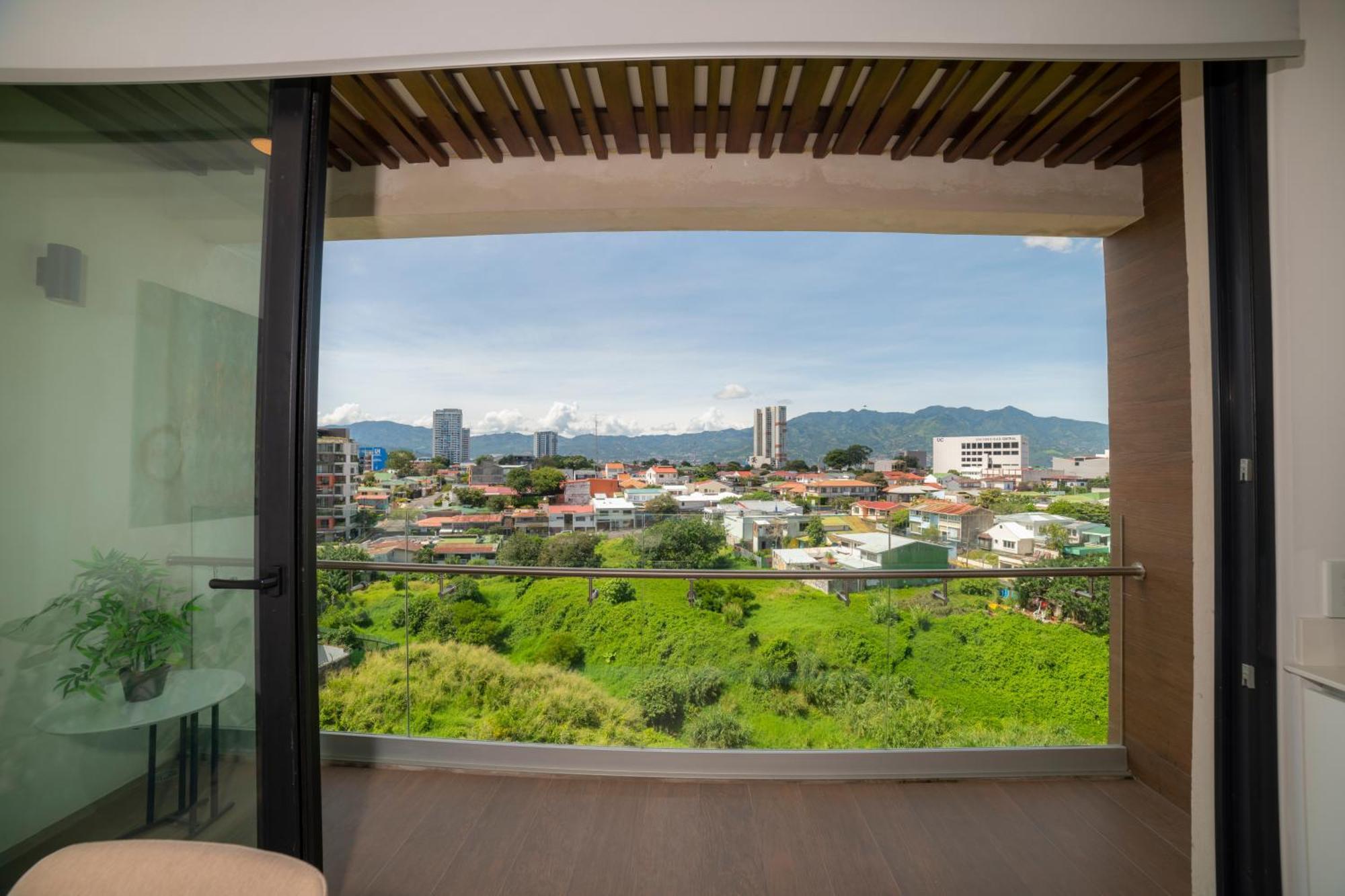 Bee Suites San Jose - Escalante 외부 사진